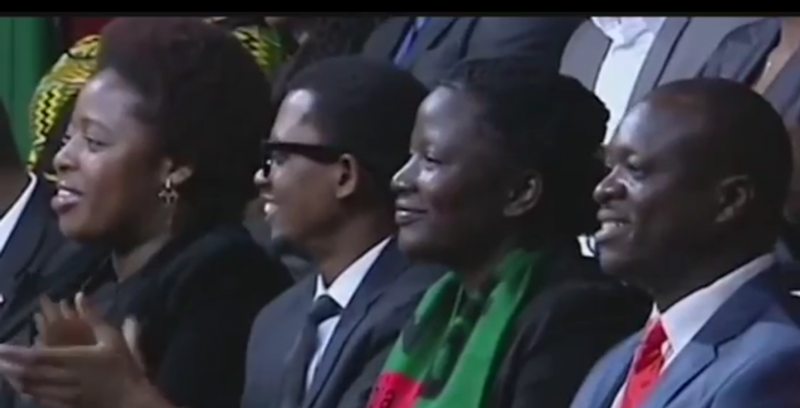 Fichier:Senegalleader 1.PNG