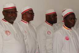 Membres d'une loge ngunza